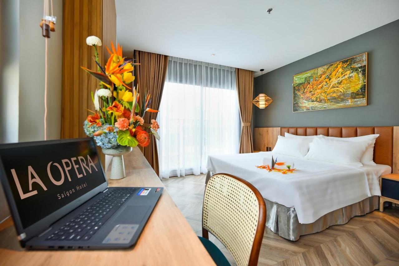 La Opera Saigon Hotel โฮจิมินห์ซิตี้ ภายนอก รูปภาพ