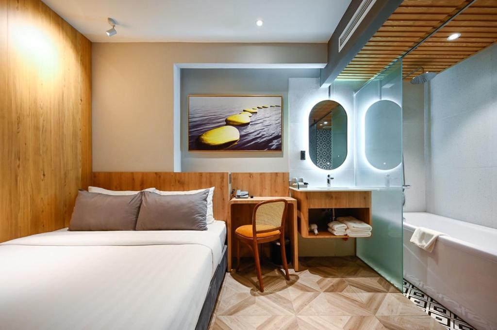 La Opera Saigon Hotel โฮจิมินห์ซิตี้ ภายนอก รูปภาพ